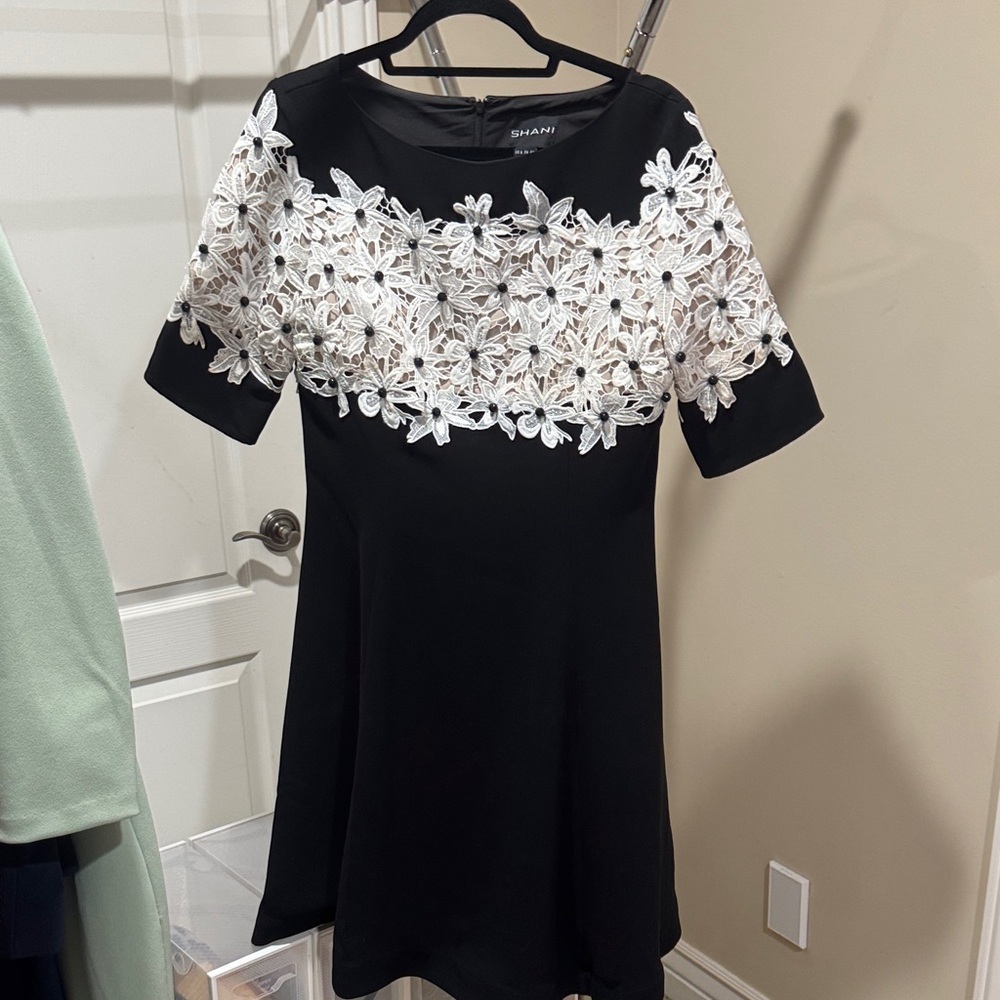 SHANI Black Dress with White Floral Embroidery